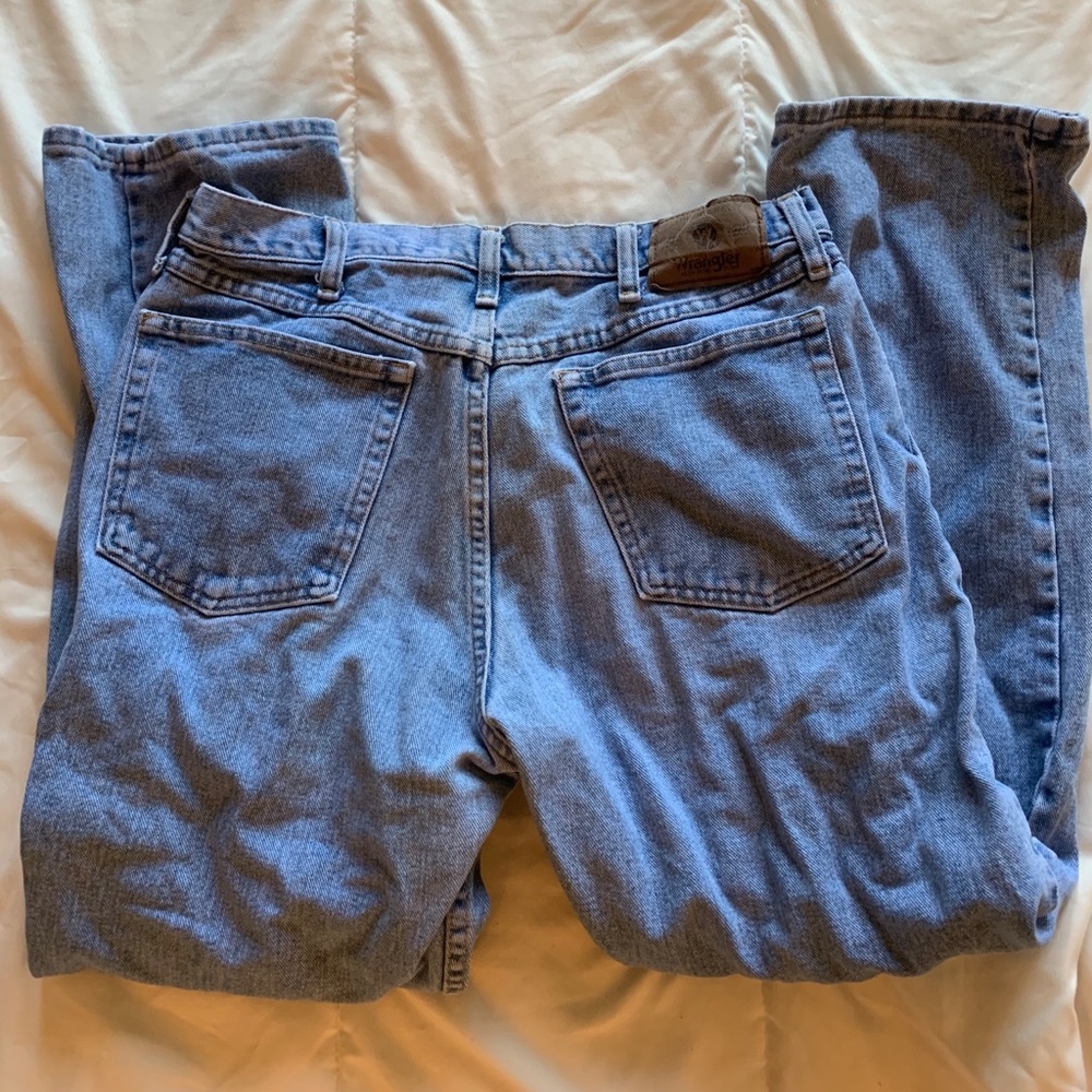 Wrangler Jeans - Picture 2 of 4